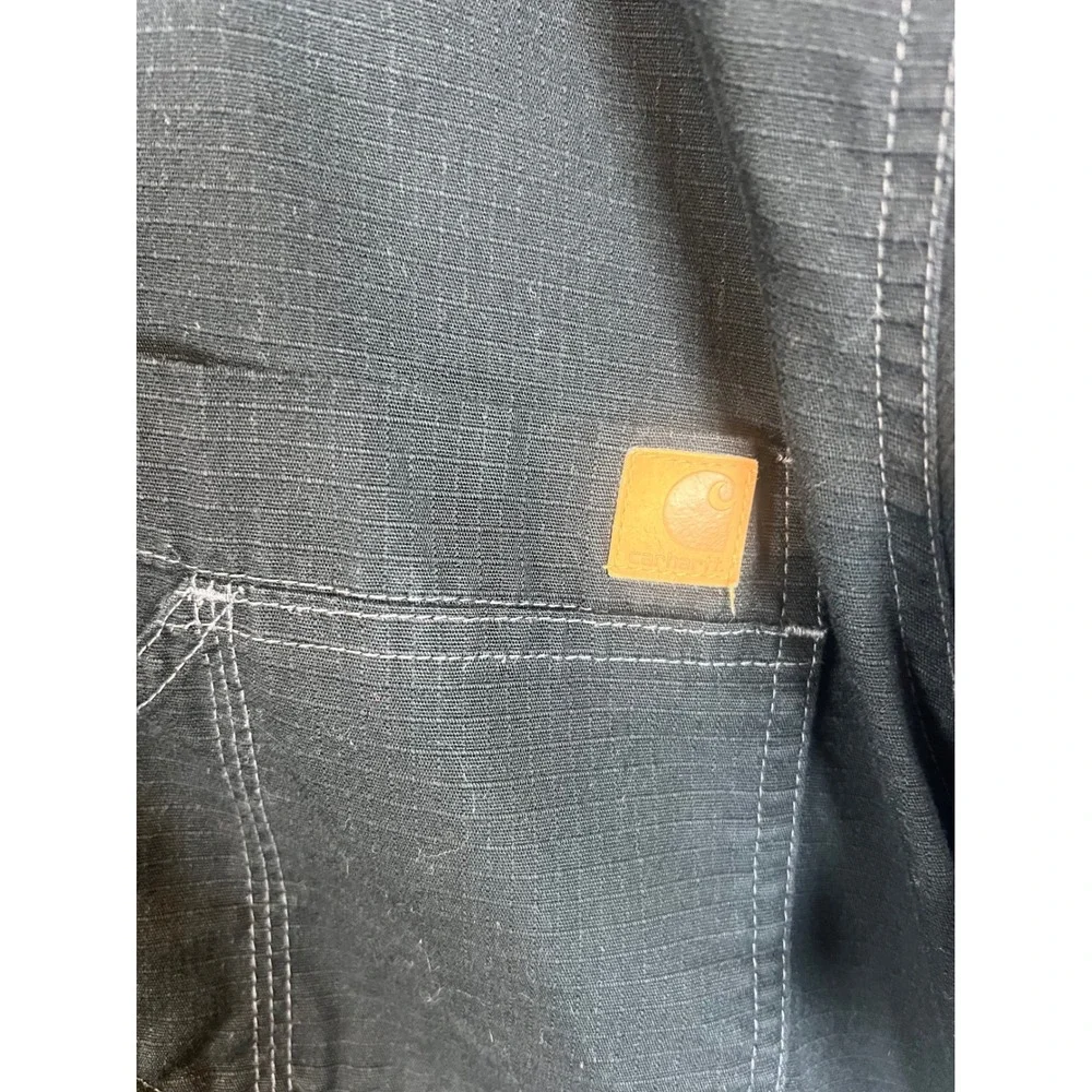 Carhartt scrub top